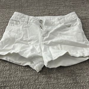 Cherokee white jean shorts never worn and in great condition